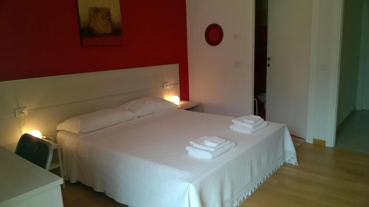 Bed And breakfast Il Ghiro Cedrasco 0*,
