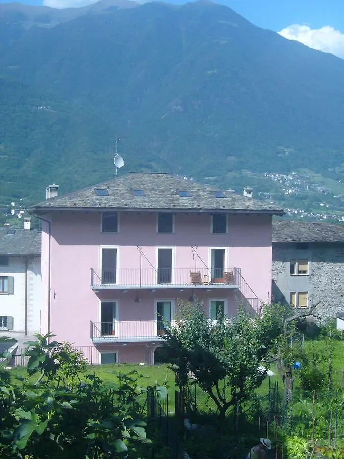 Bed And breakfast Il Ghiro Cedrasco Bed & Breakfast